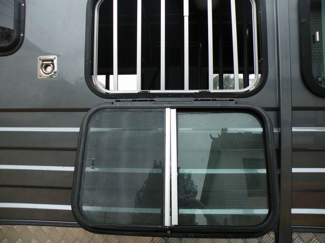 Flutuador de Cavalo Tipo Deluxe para 3 Cavalos