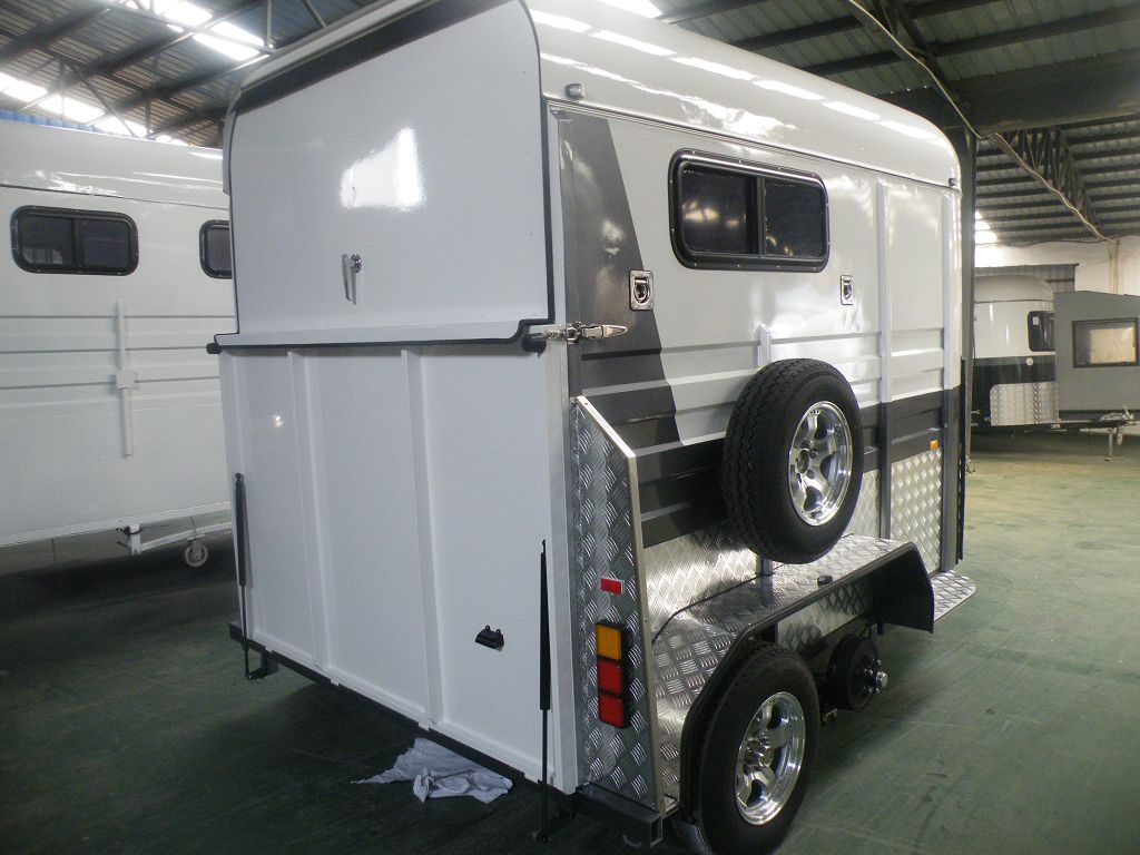 reboque de cavalo de carga reta tipo 2 cavalos de luxo