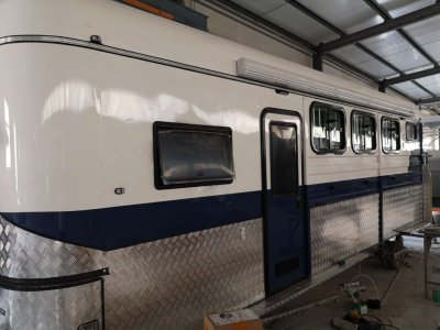 Flutuador de Cavalo Personalizado